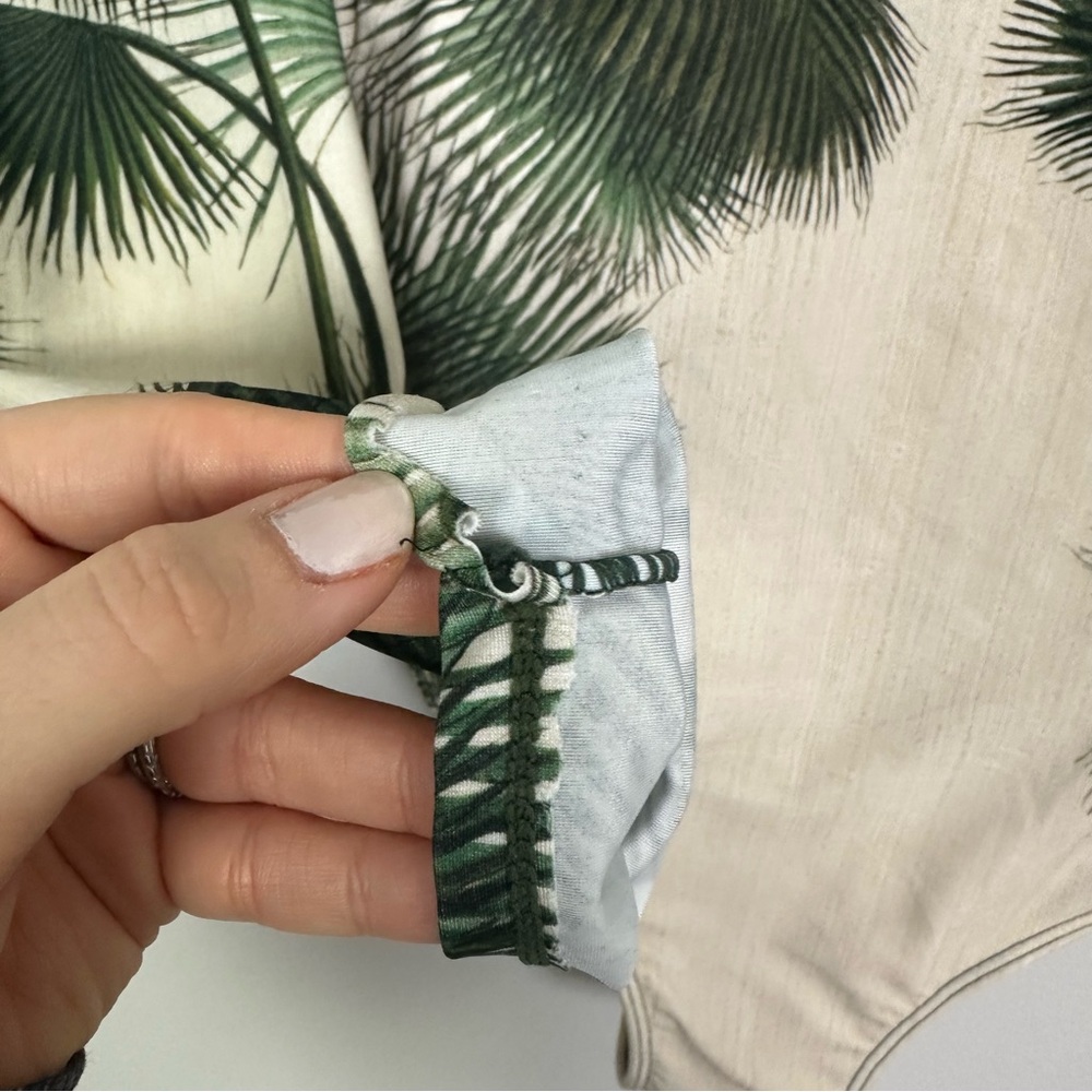 Agua de Coco Palm Print Long Sleeve One Piece Swimsuit - Picture 5 of 9